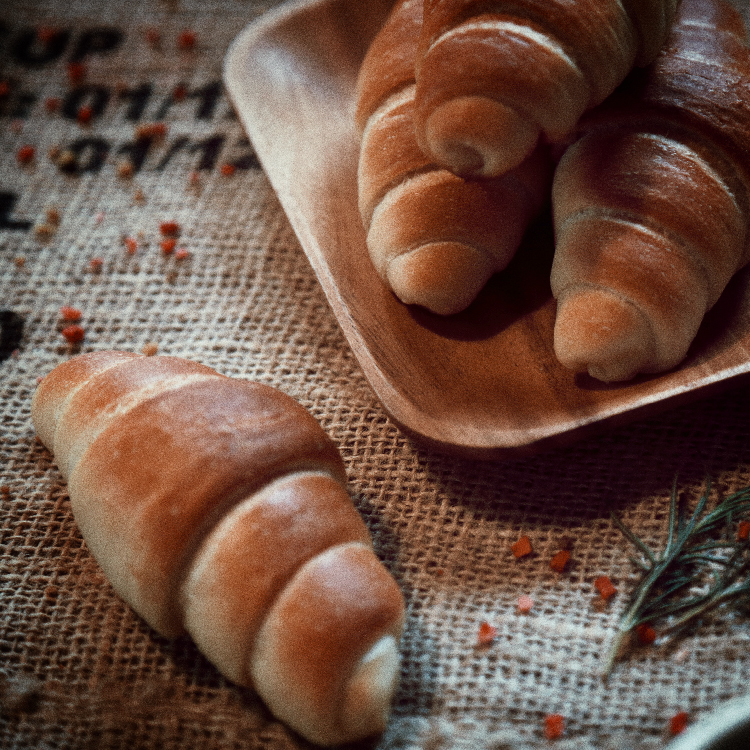 奶油鹽可頌/單入【2/20週五出爐】