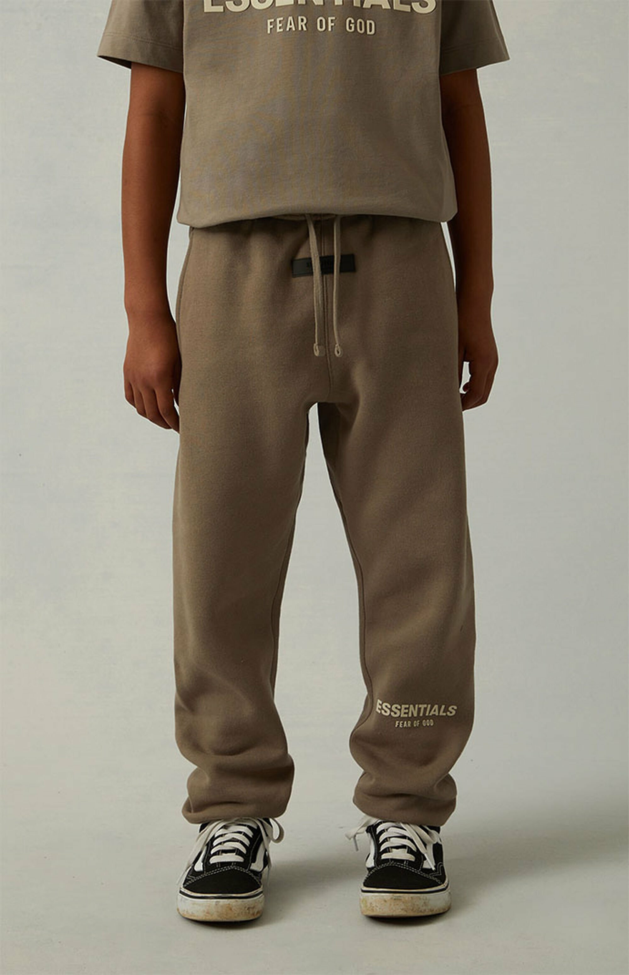 FOG Essentials Spring 2022 D2 Kid SWEATPANTS