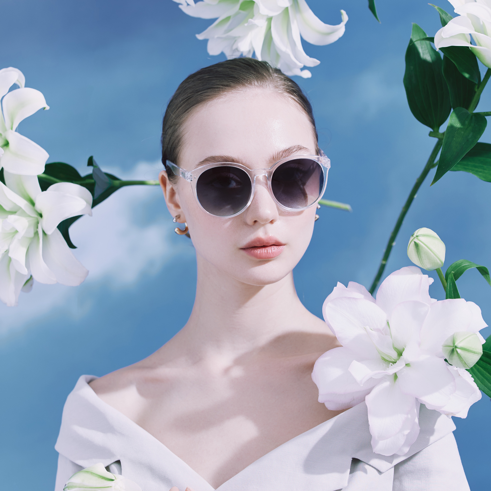 ROUND FRAME sunglasses - crystal