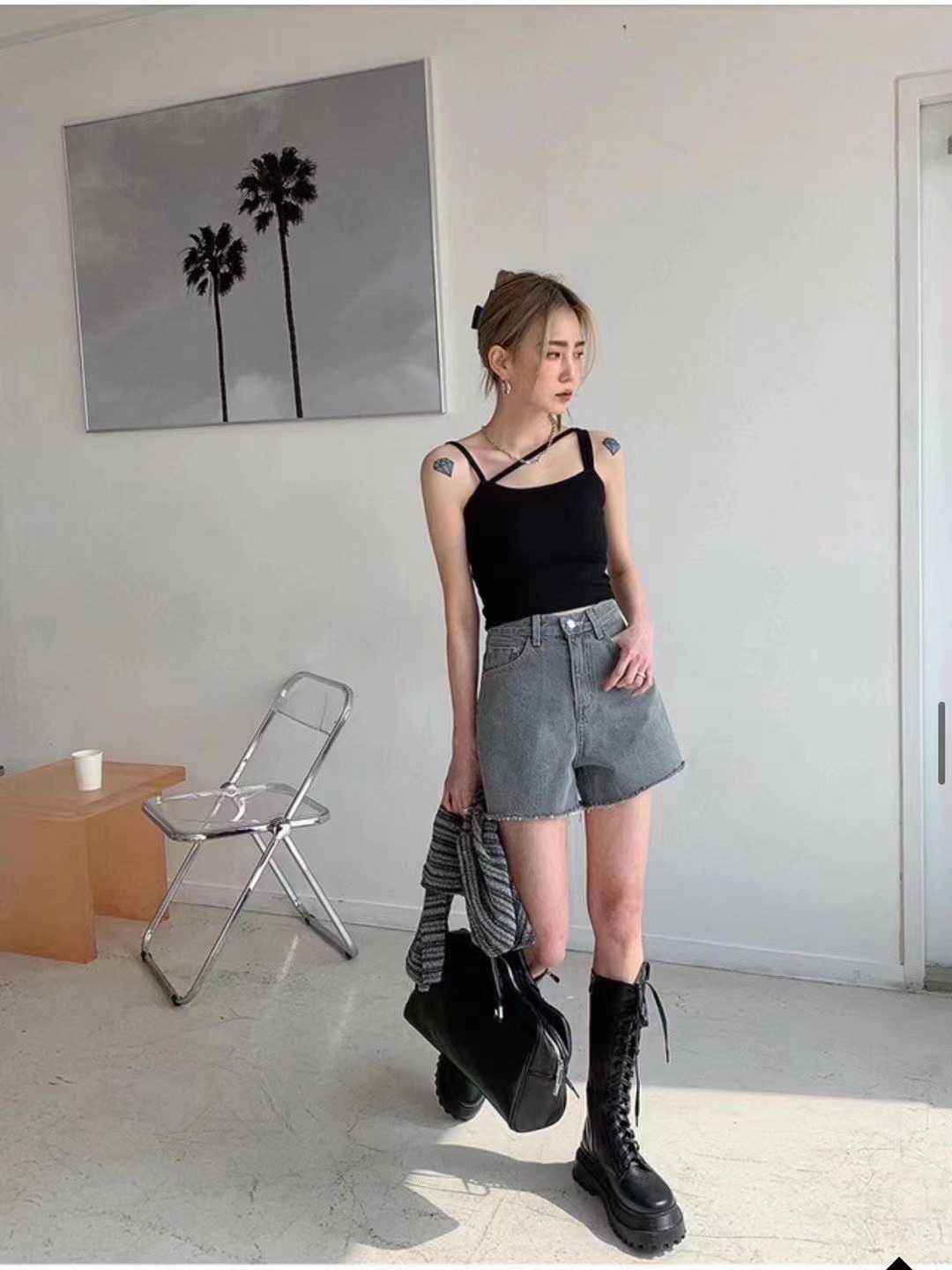 【現貨】韓製洗水牛仔短褲（2色）