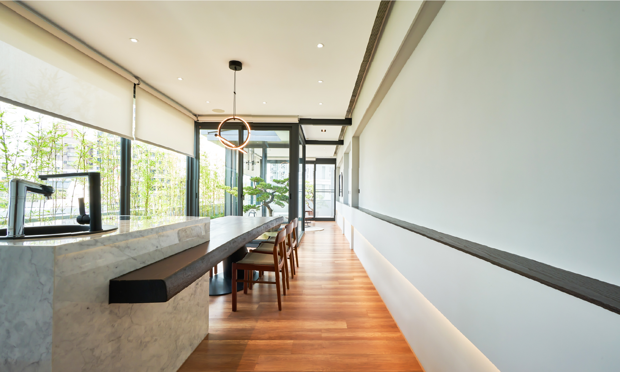 國際金獎建築．隱於市的台灣之光 - 李向月連中壢旗艦館， 榮獲2021墨爾本設計獎（MELBOURNE Design Awards）金牌肯定 ，LEE SELECT 貴妃燕窩午茶 越南會安現燉燕窩 松茸美人雞湯 國宴級手工甜鹹點