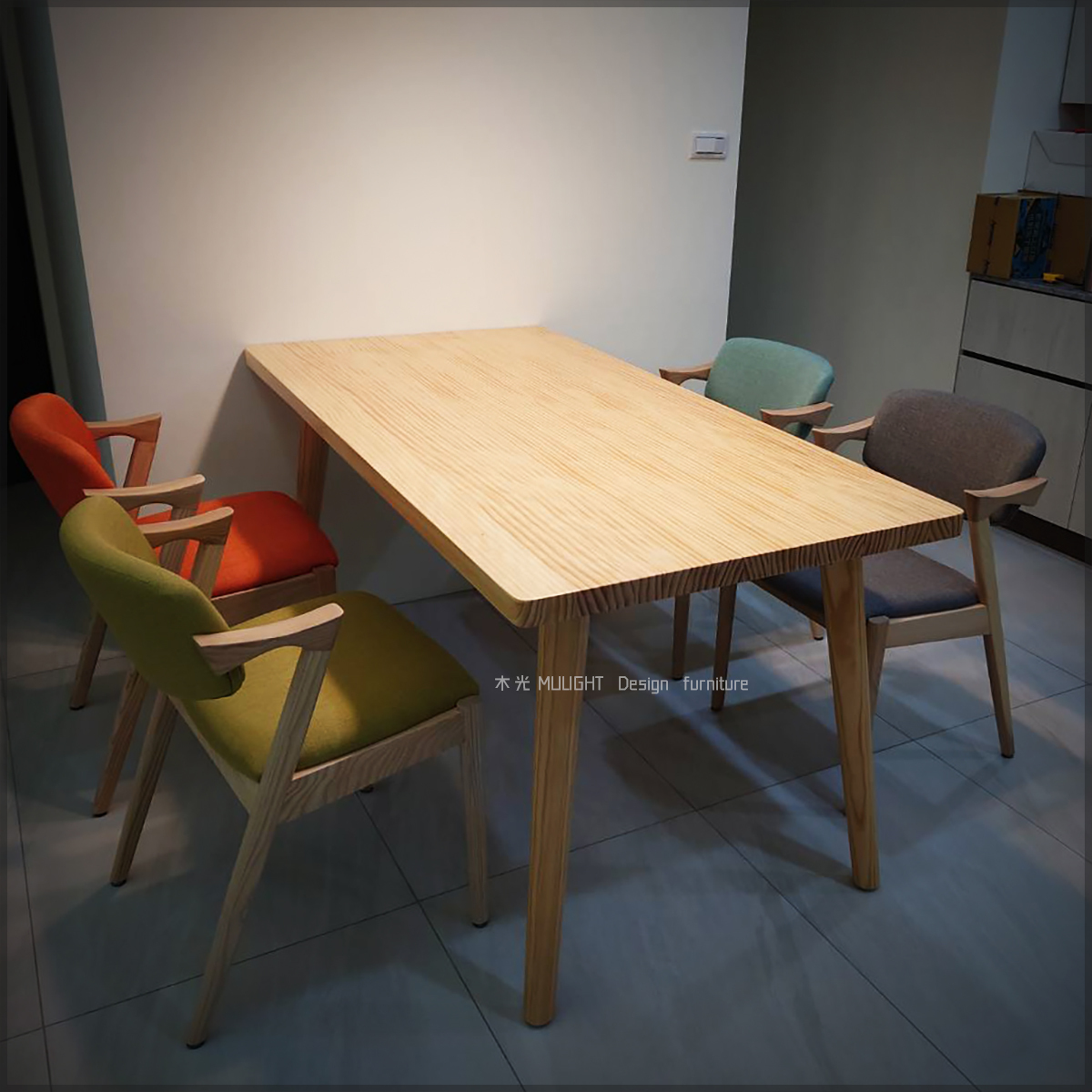 經典梣木宮崎布面椅(三色)