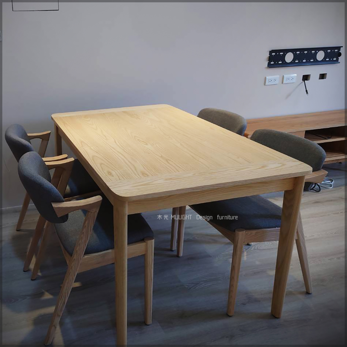 經典梣木宮崎布面椅(三色)