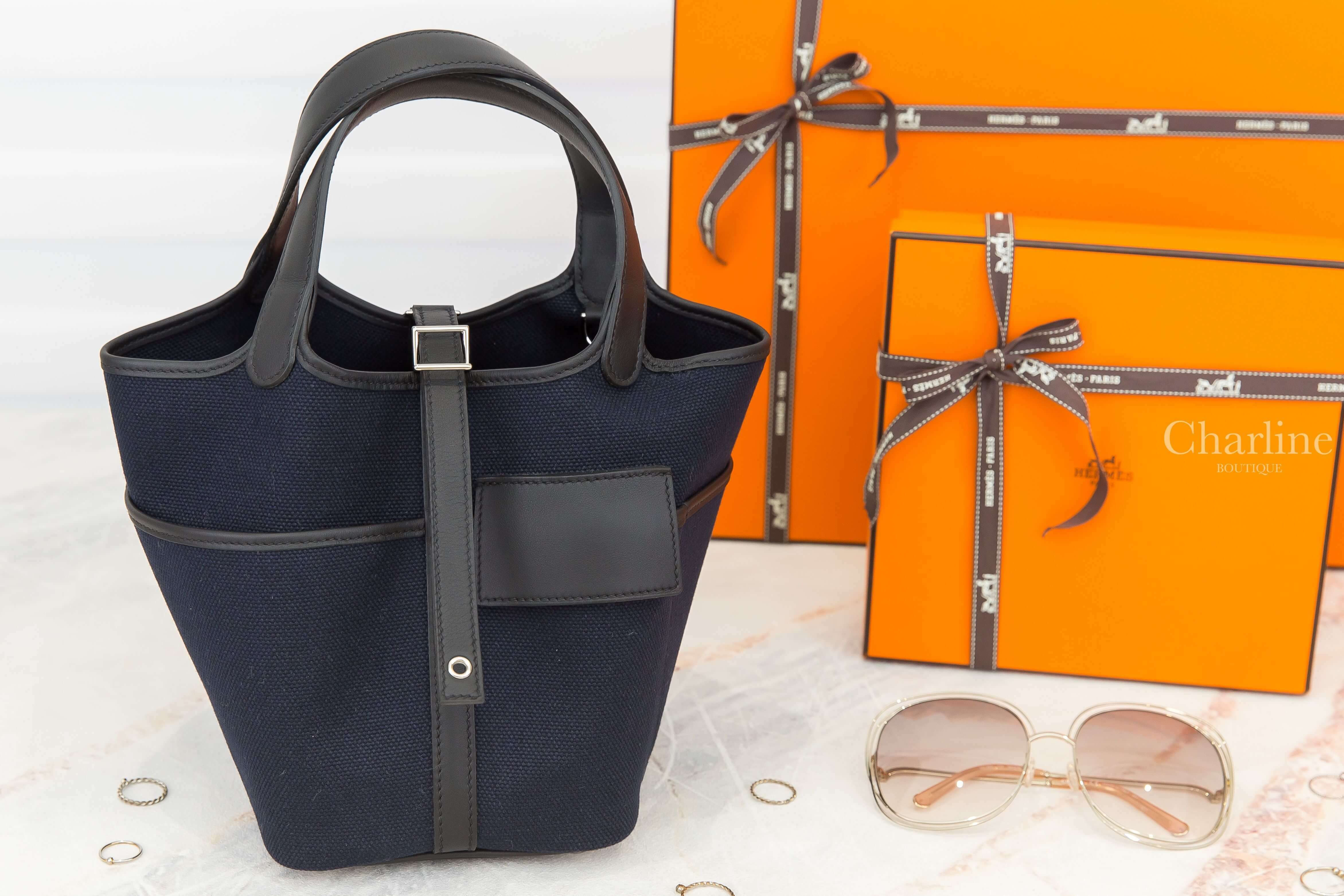 Hermès Picotin Lock 18 Pocket Bag Goeland / Veau Swift 海洋藍帆布拼黑藍色牛皮銀釦小型提把水桶包