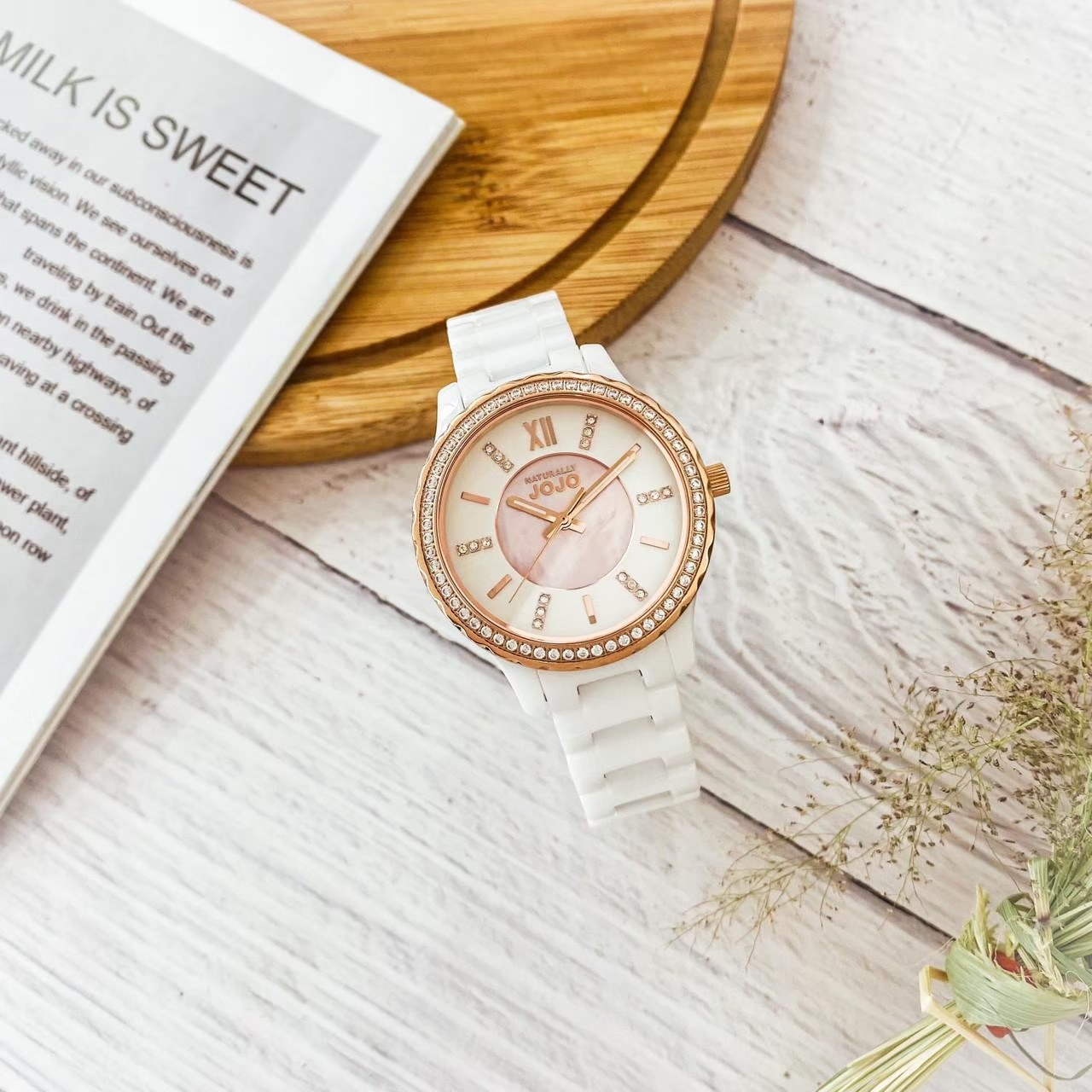 【NATURALLY JOJO】晶緻美好貝殼面陶瓷腕錶 JO96933-80R 36mm  現代鐘錶