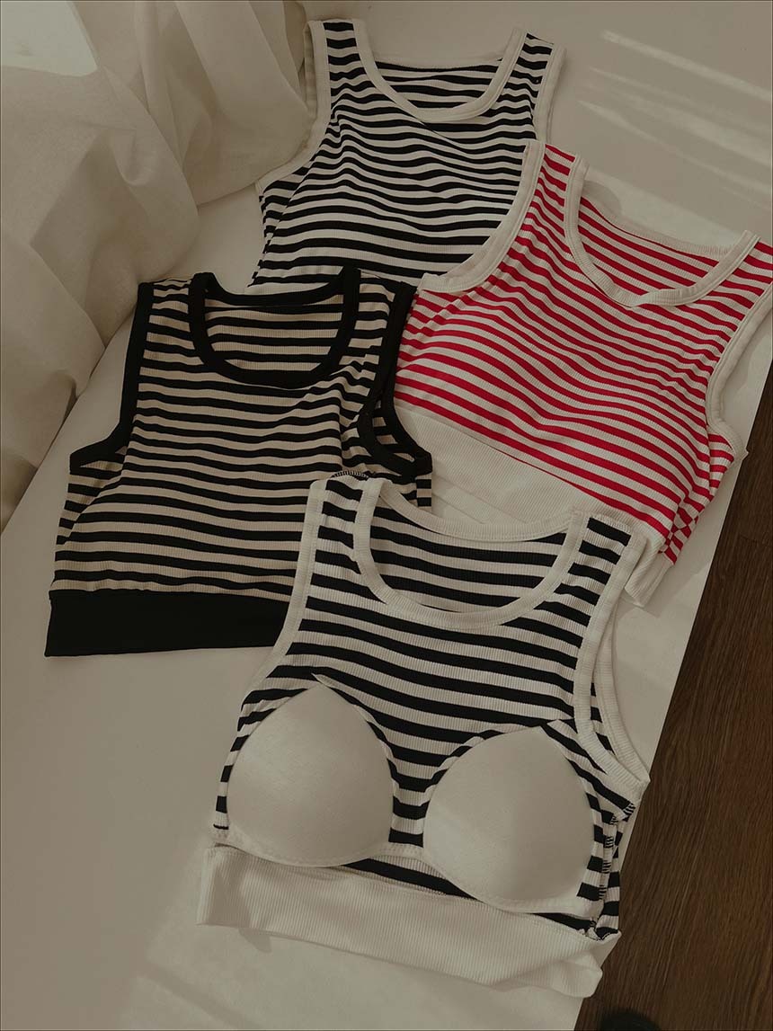 附胸墊條紋短版合身背心*4色