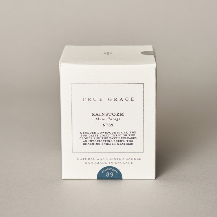 TRUE GRACE N°89 午後陣雨香氛蠟燭－村莊185g (sample展示品盒損蠟燭本體未使用過)