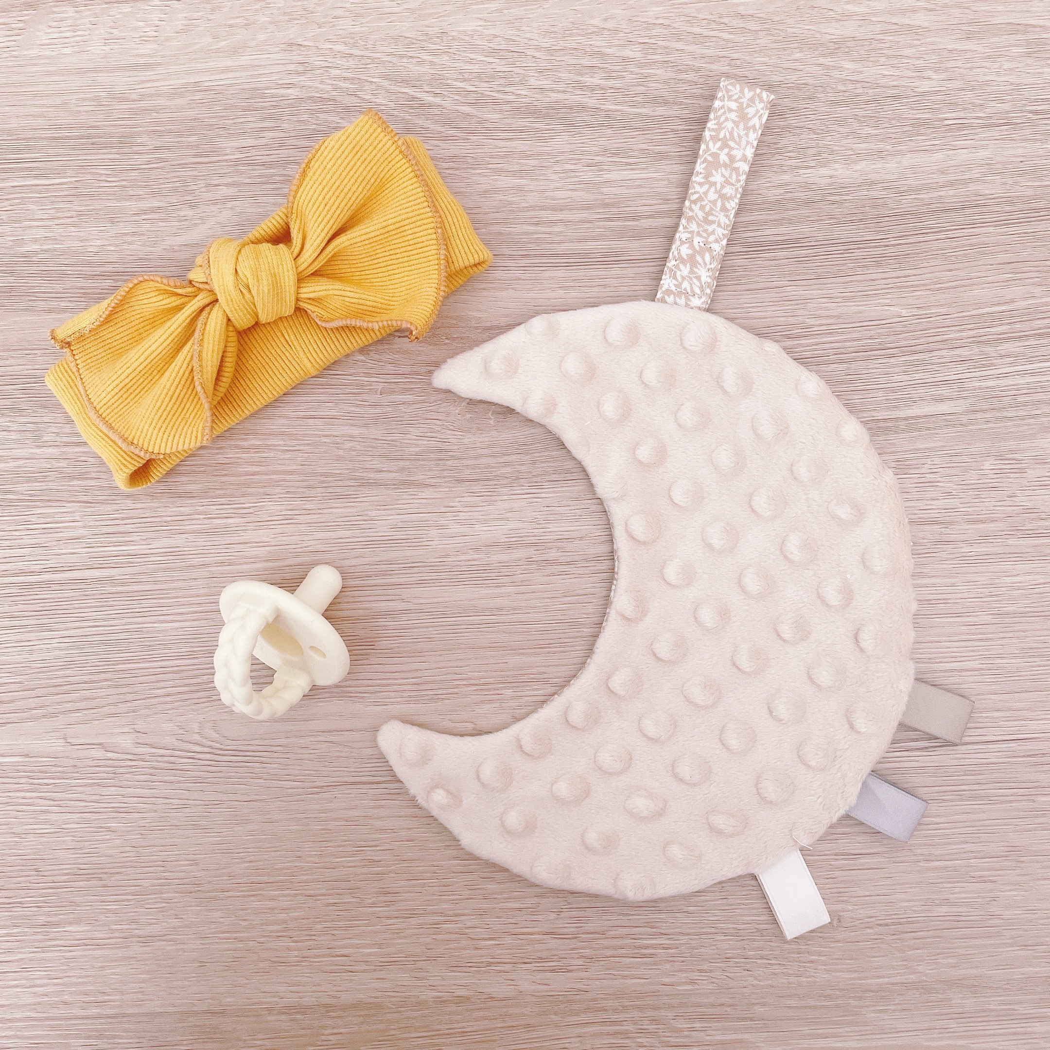 Hi Y.P store-月光安撫巾-卡其藤蔓