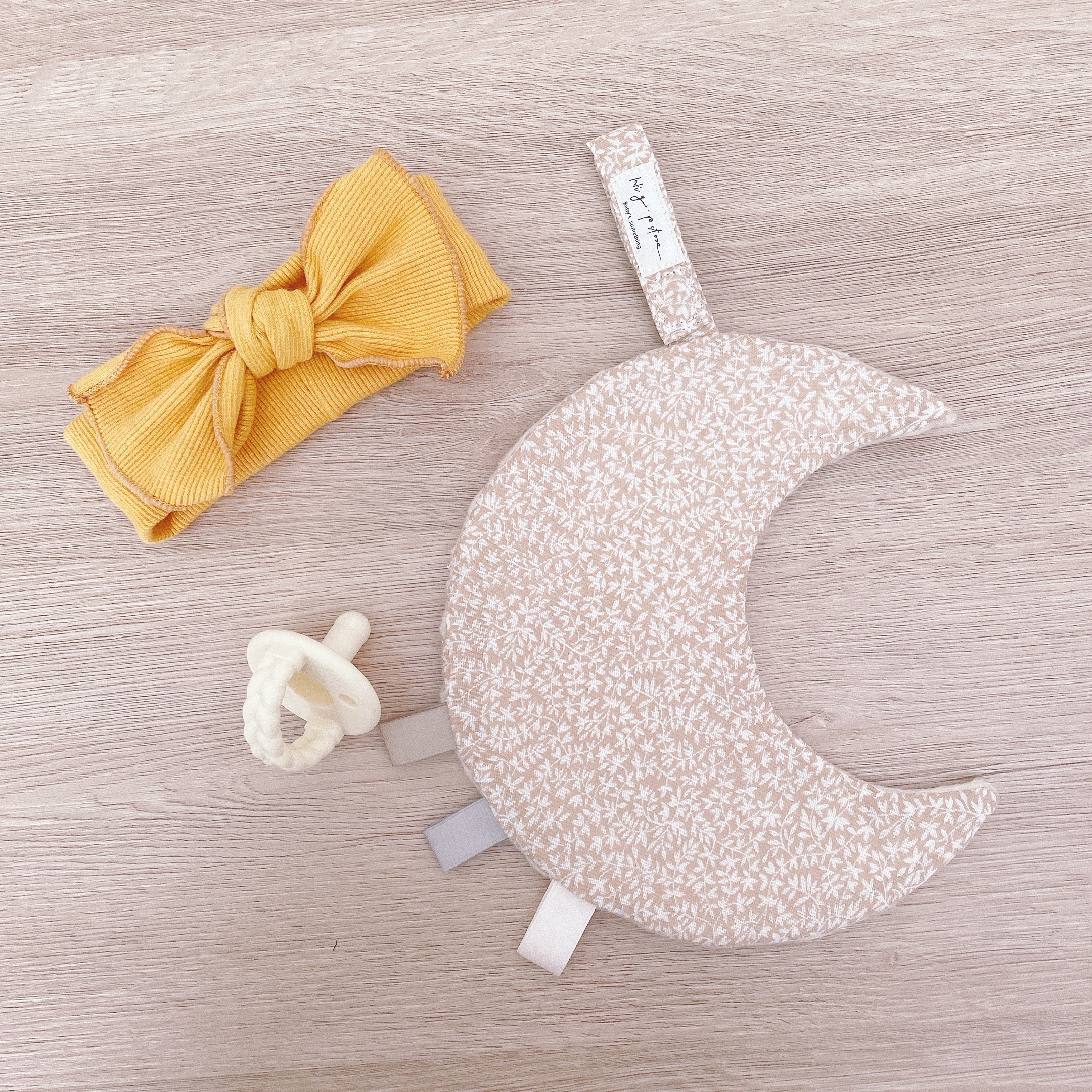 Hi Y.P store-月光安撫巾-卡其藤蔓