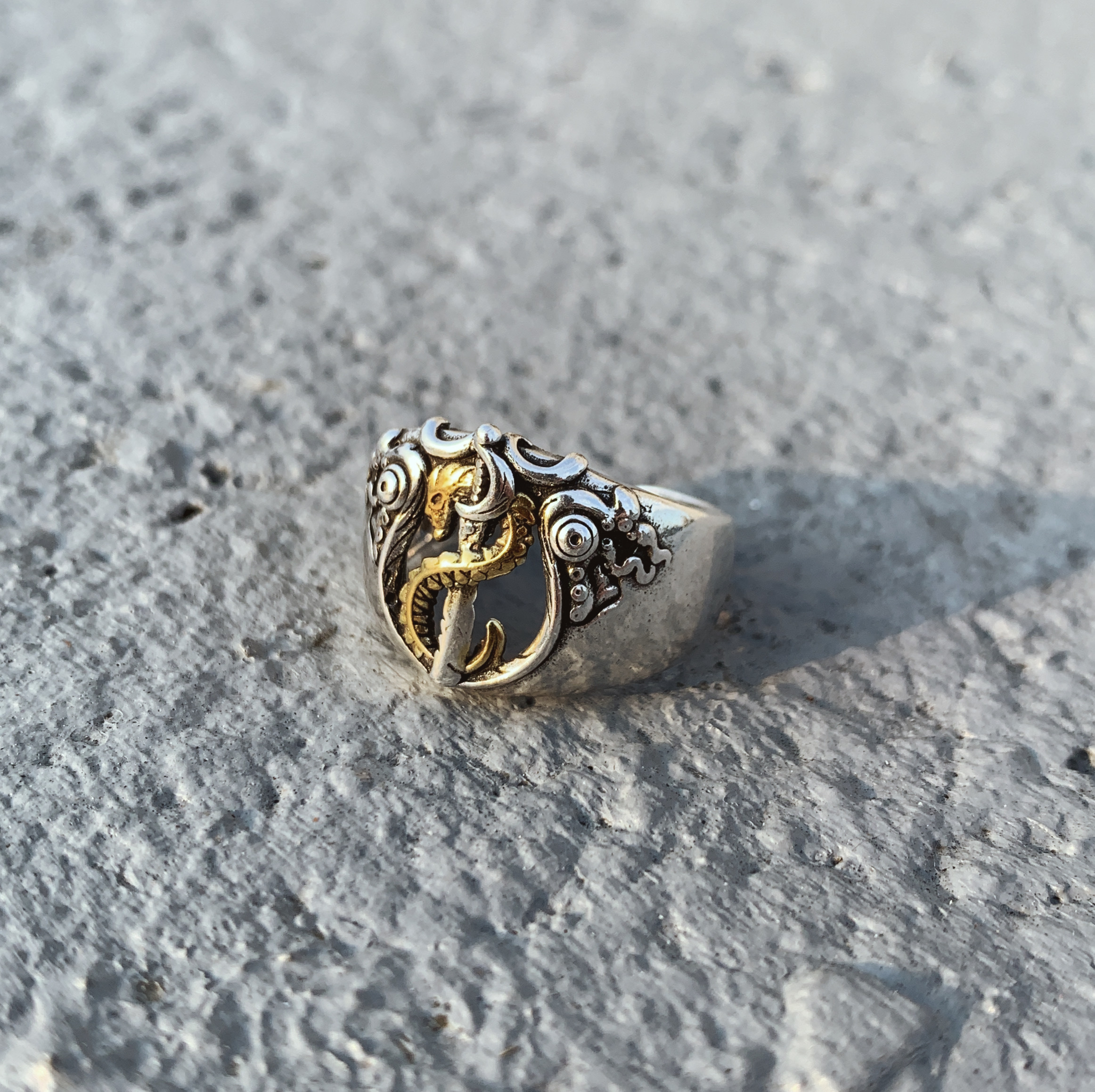 【ACCY034】龍之彎刀開口設計戒指