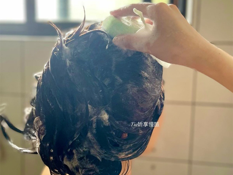 除了洗髮精外，還有這個溫和的洗髮選擇！