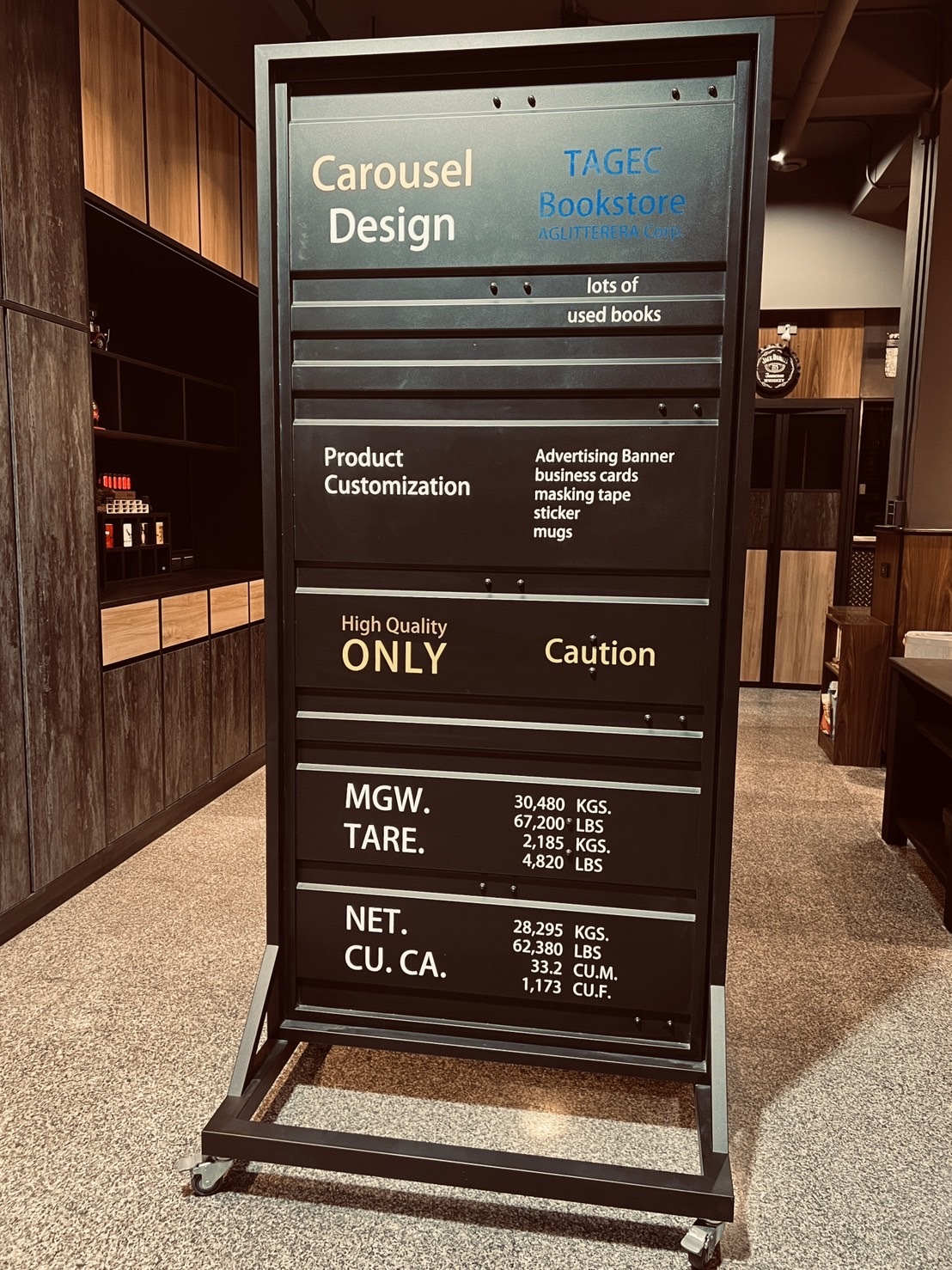 客製化貨櫃門造型移動屏風