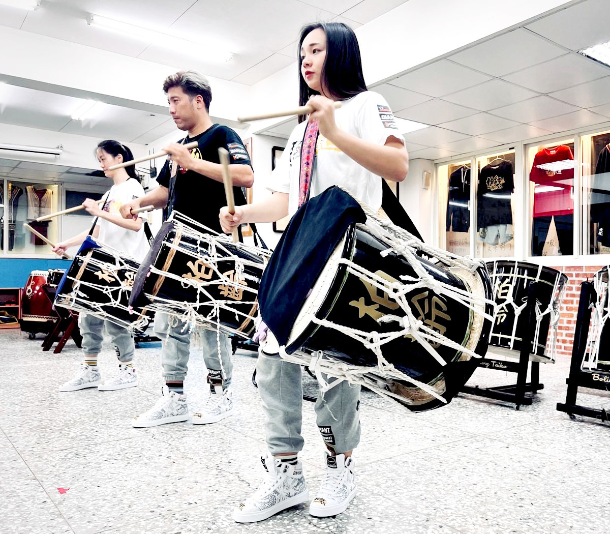 柏齡太鼓 BOLING TAIKO / 彪琥客製鞋服務 客戶案例