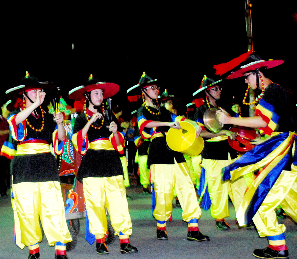 屏東天朝亂打秀 / 彪琥客製鞋服務 客戶案例