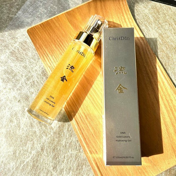 平價保養品,克莉絲丹,化妝水什麼時候用,精華液使用方法,精華液推薦