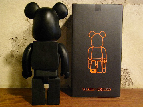BE@RBRICK PORTER 100％ &amp; 400％ MEDICOM TOY: BE@RBRICK - Porter Skeleton Black/Orange 400