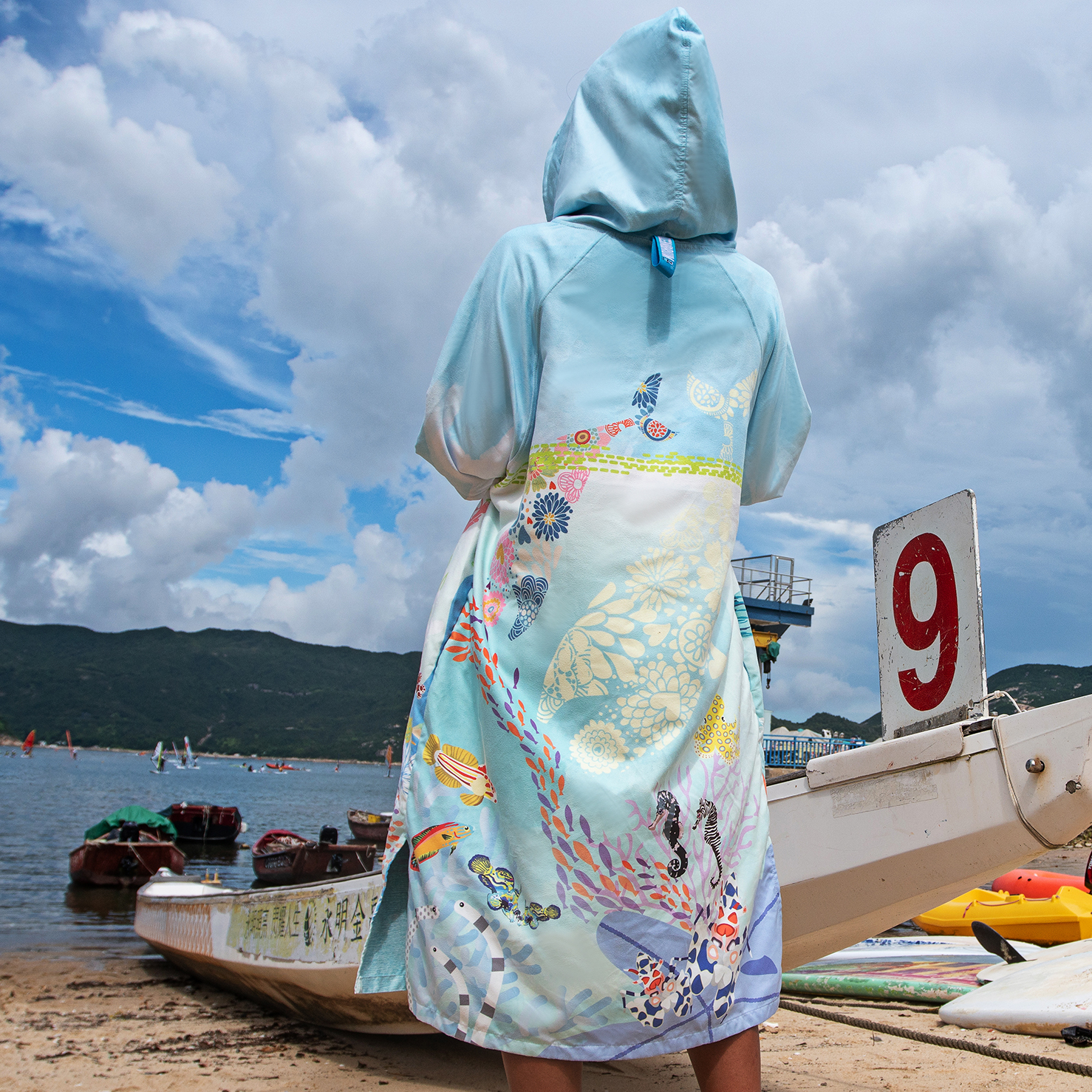 蘇眉魚時尚斗篷毛巾衣 | 開胸啪鈕及兩側口袋款 | 衝浪潛水吸水保暖衣 | 游泳保暖 | 潛水上岸 | Oceanarium | 潛水及水上用品