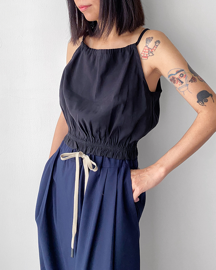 MFT-2134 削肩細肩帶上衣