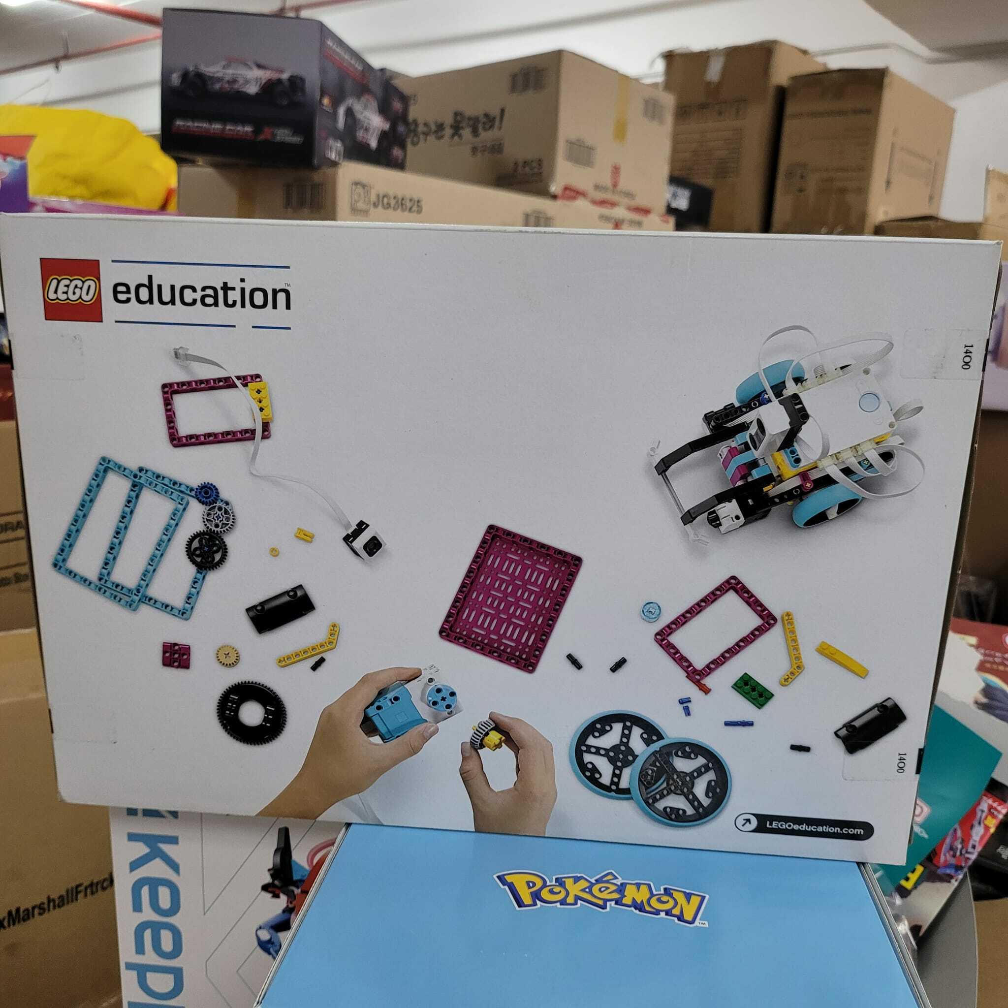 Lego Education 系列  全新Lego 45681  Education SPIKE™ Prime Expansion Set 殘盒