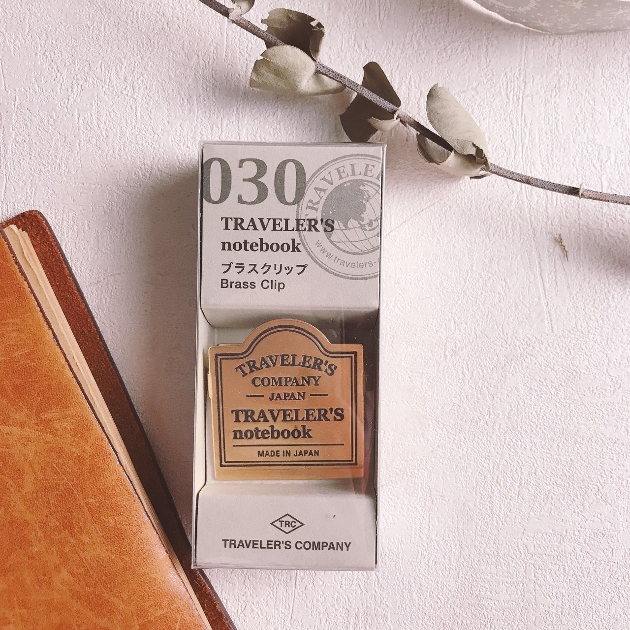 Traverler's notebook｜TRC黃銅系列經典再現-黃銅夾 LOGO/飛機