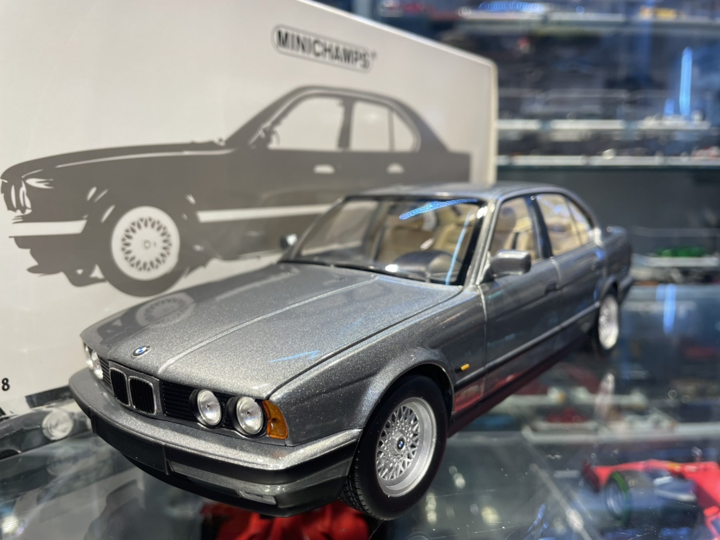 Minichamps 1:43 BMW 3 Series (E30) 年 1989 ダイヤモンド
