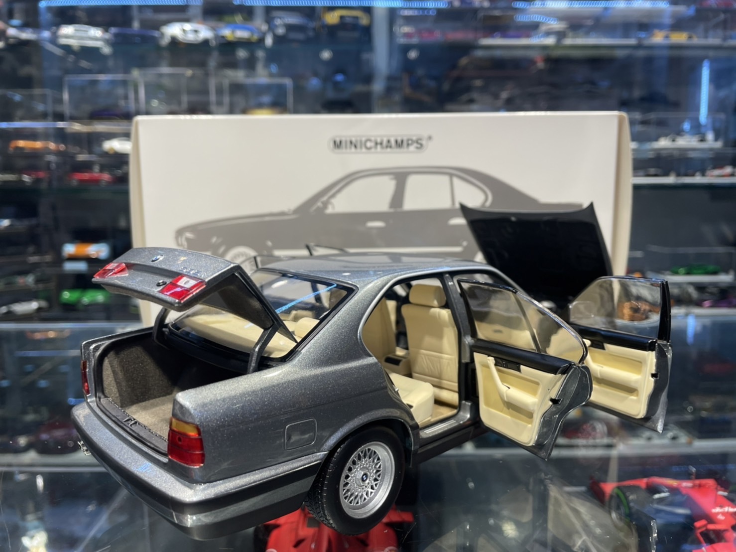 たそたそ1/24 BMW 535i（カスタム品） 12-金属製の車のおもちゃ,モデル1:24 bmw 5シリーズ535i