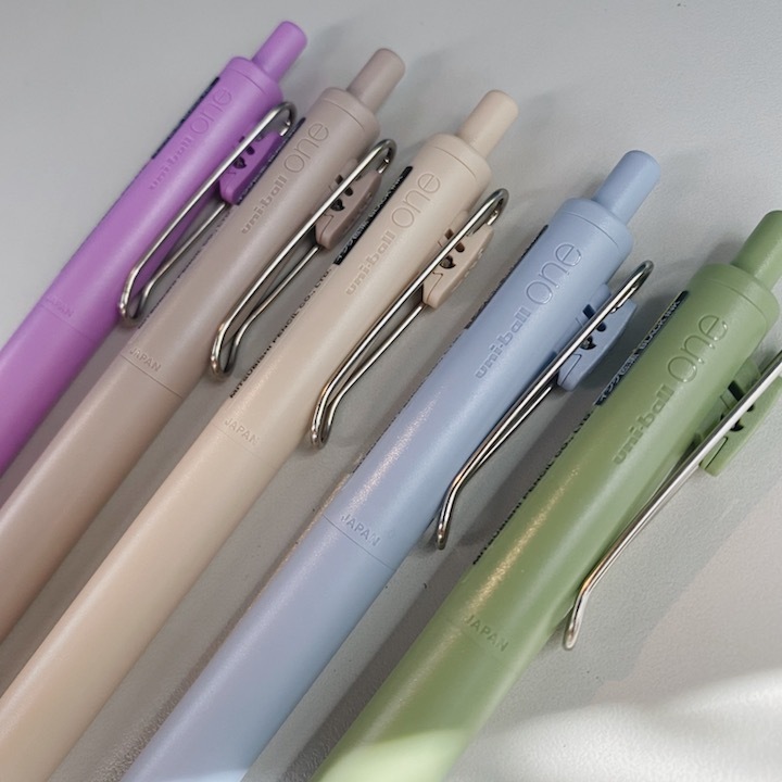 uni-ball ONE F  低重心鋼珠筆 中性筆 二代｜日本uni