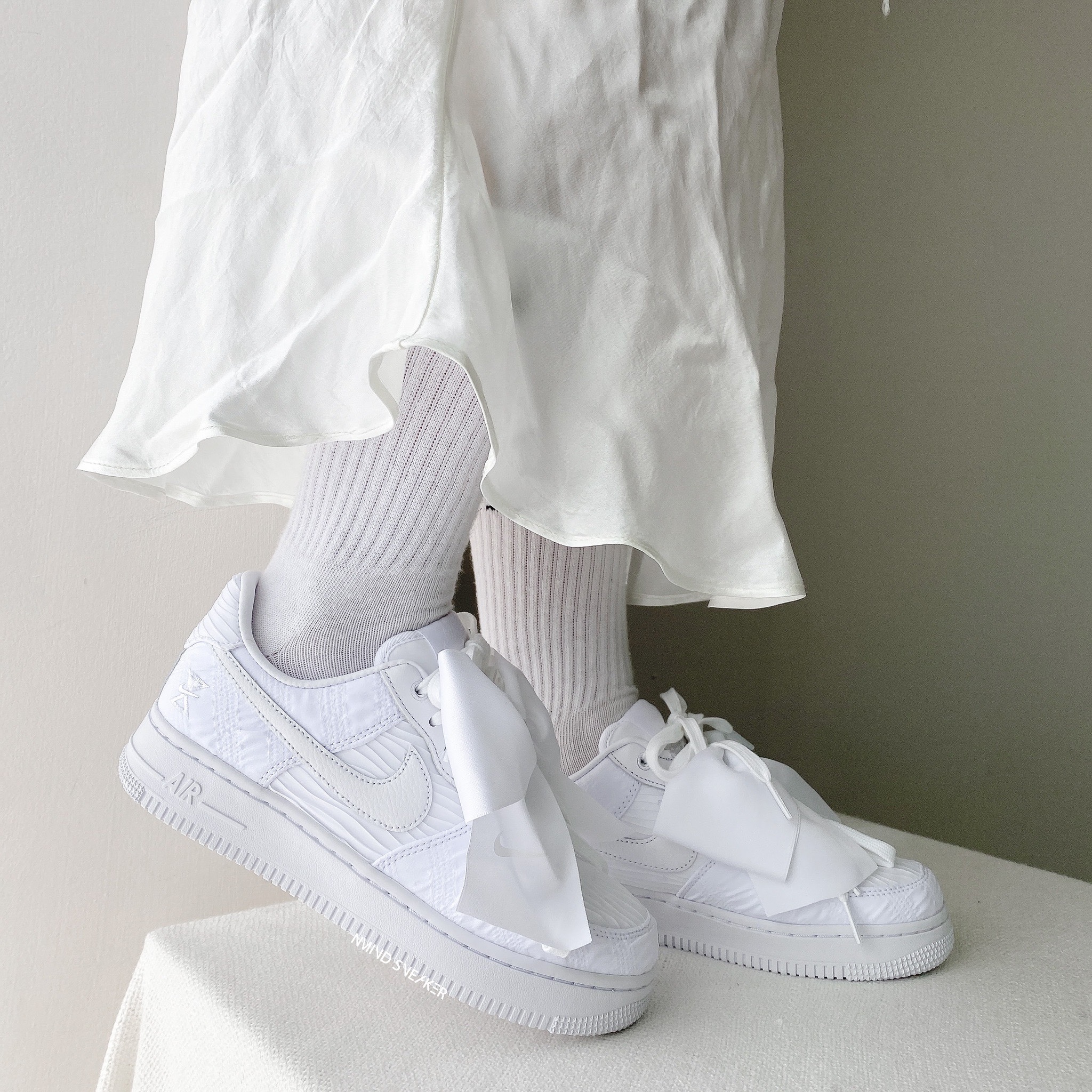 NIKE AIR FORCE 1 "TRIPLE WHITE" 夢幻蝴蝶結