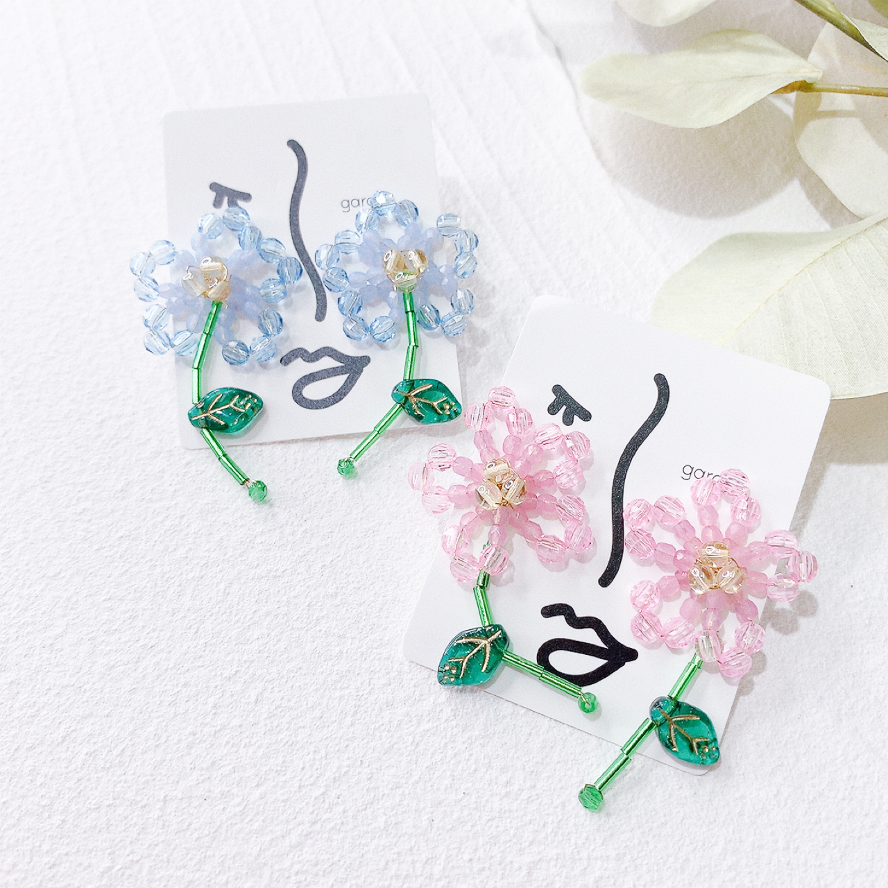 串珠大花朵耳環