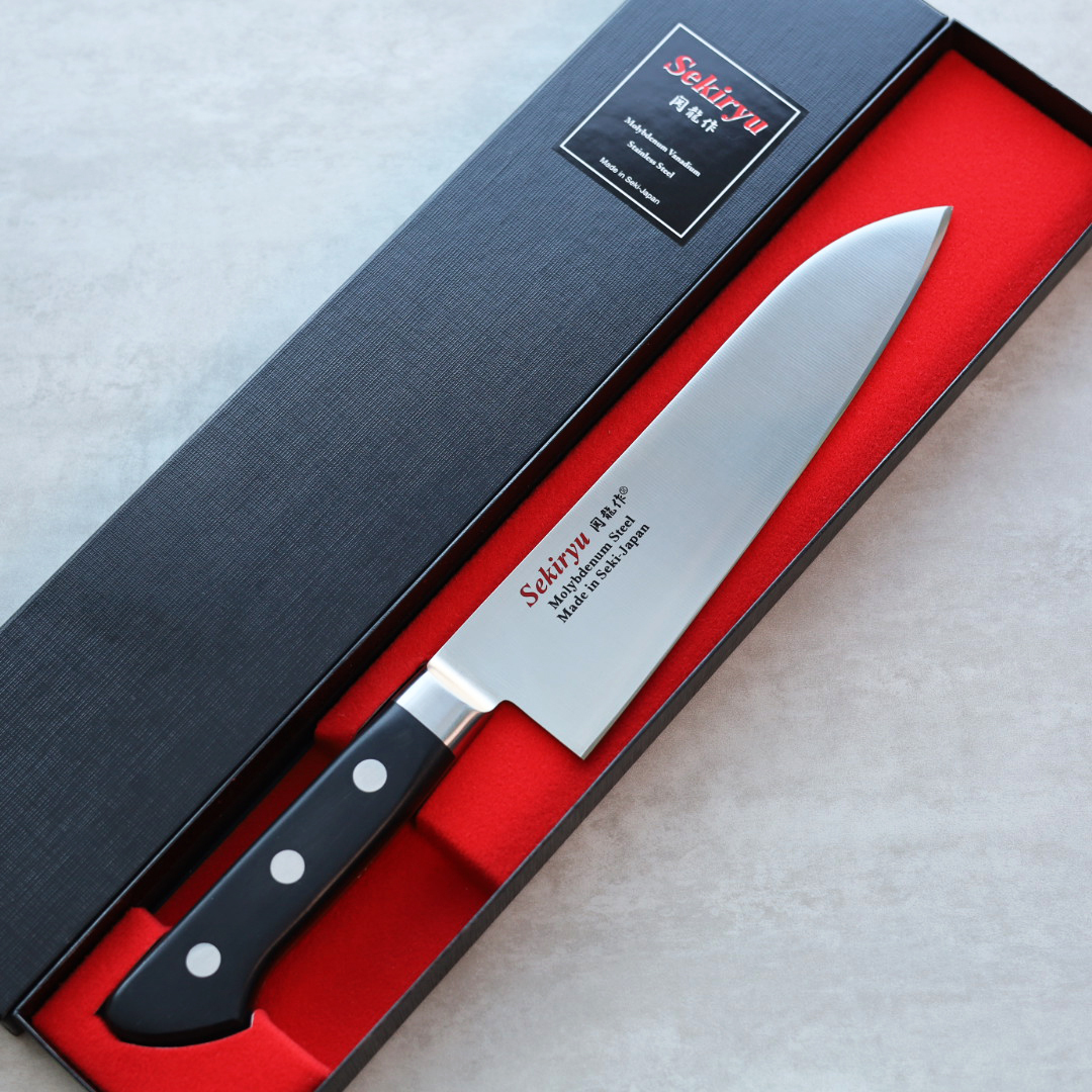 関龍作 三德 180mm AUS8鋼 洋柄