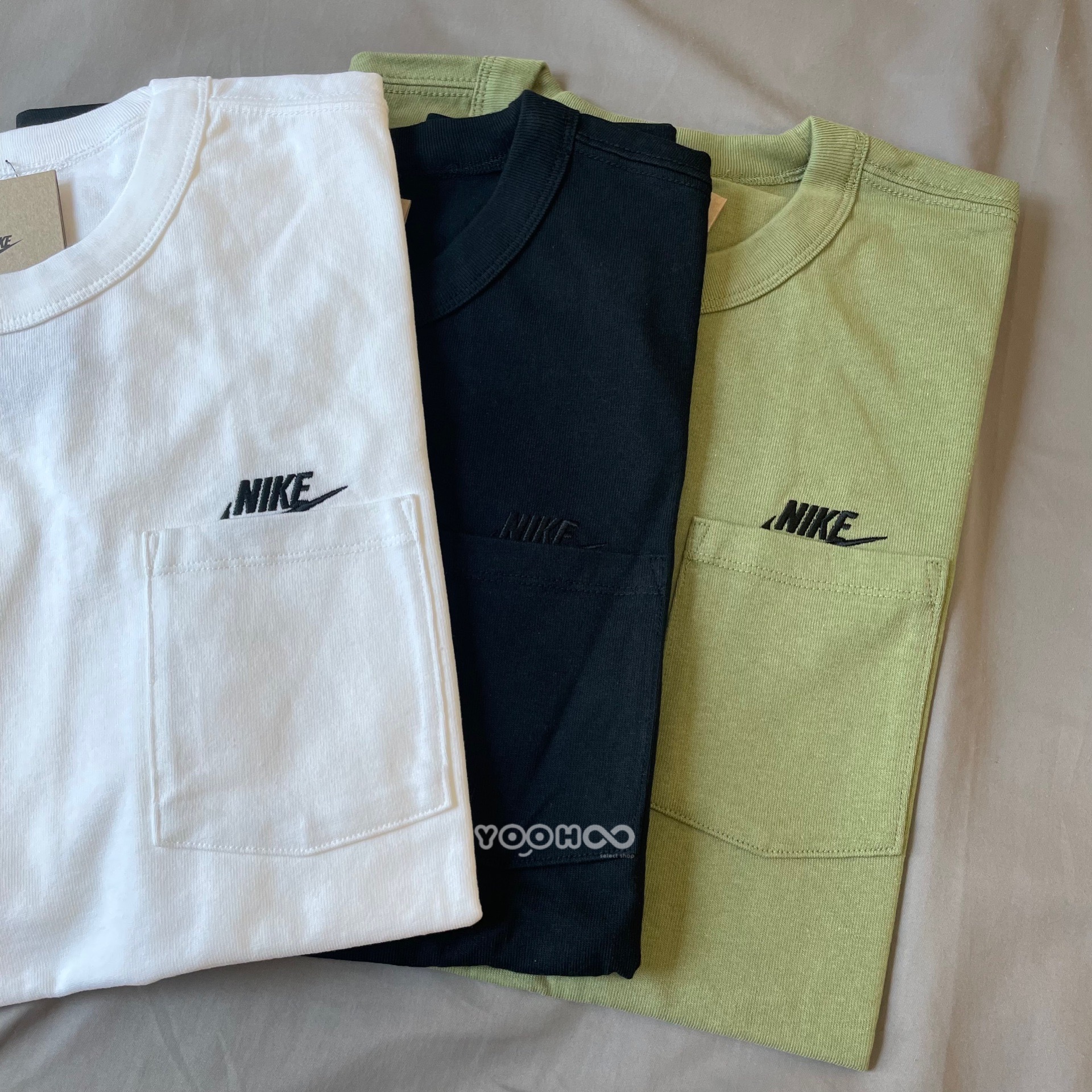 現貨┃NIKE 重磅 刺繡 LOGO 口袋T 開心果綠 黑 白 DQ9296