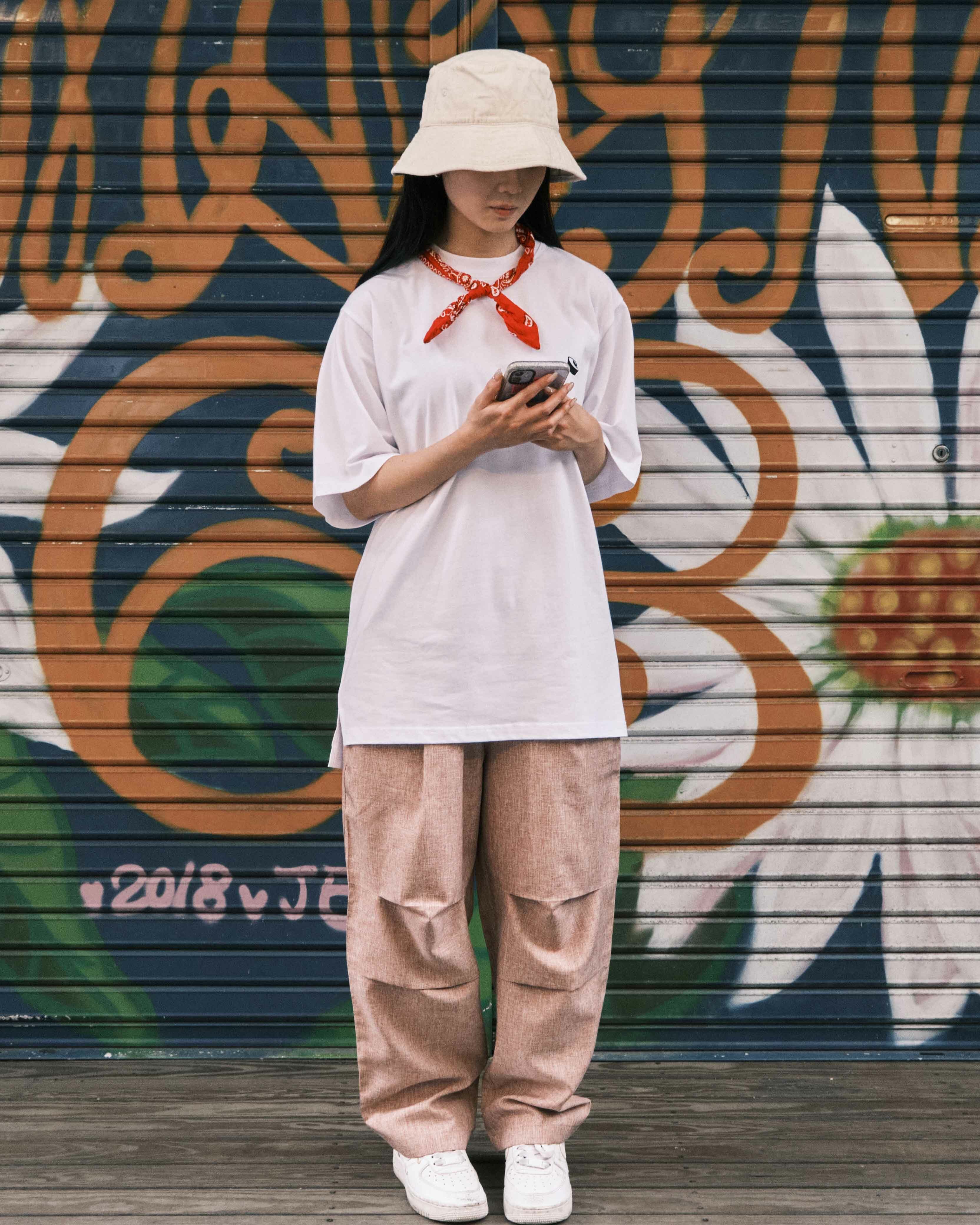 CHUSEDesign-2022-Spring-Summer-linen-wide-pants-style