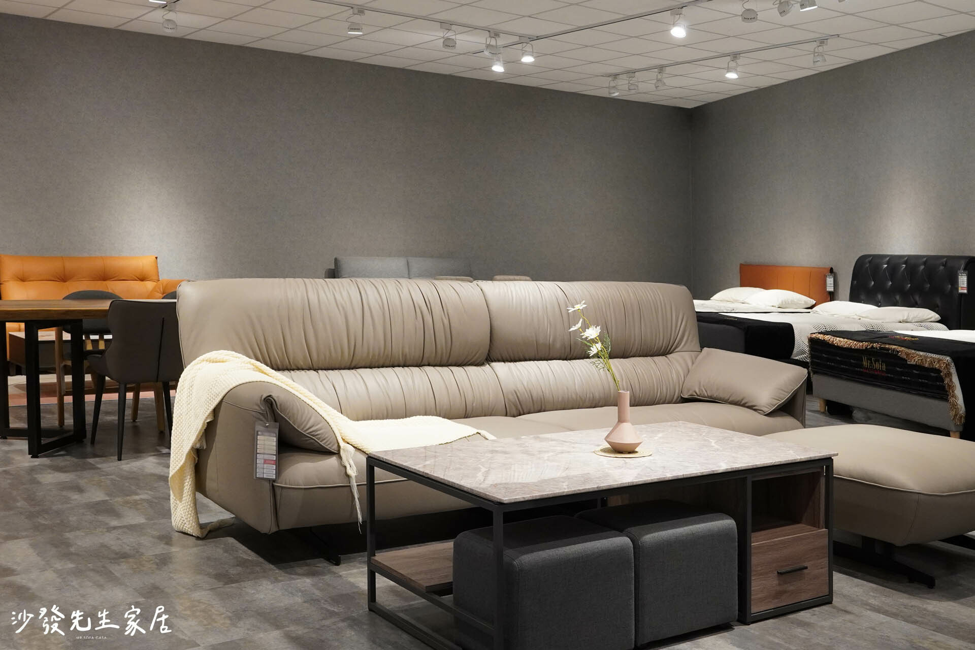 《圖　皮革紋路每一個都各有特色》