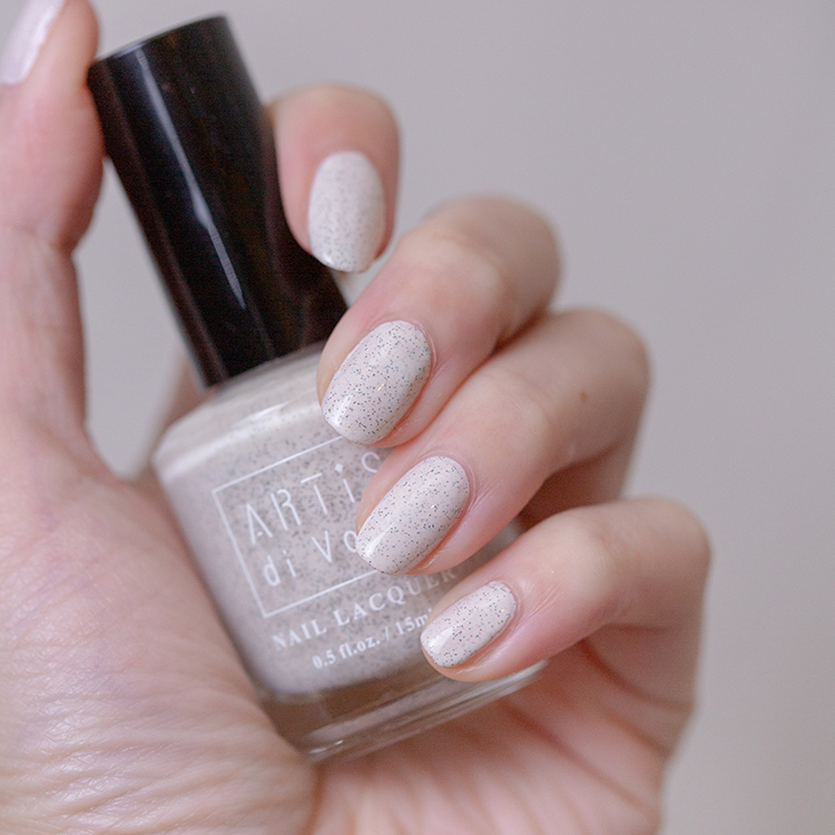 flicka nail × Artis di Voce 砂糖指甲油 NA01