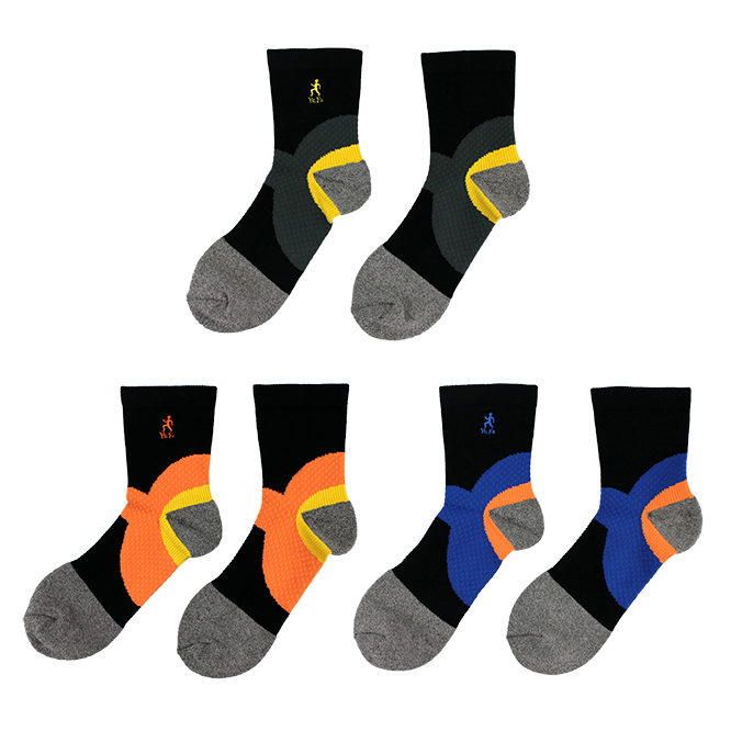 LYCRA編織加壓。護足，氣墊。竹炭紗。1/2運動短襪 1354