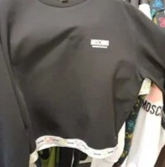 [S] MOSCHINO BLACK SWEATER WITH COLORFUL LOGO AT BOTTOM, A171090040555 (SM198)
