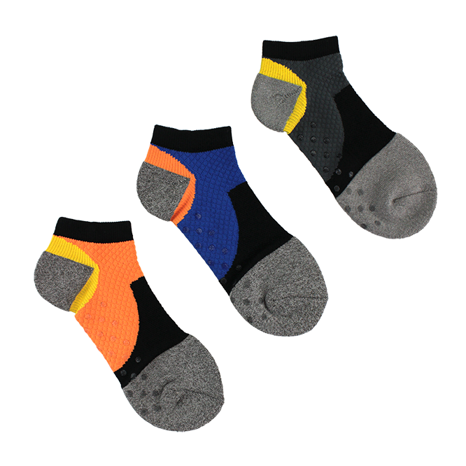 止滑。LYCRA編織加壓。護足，氣墊。竹炭紗。船型運動襪 1463