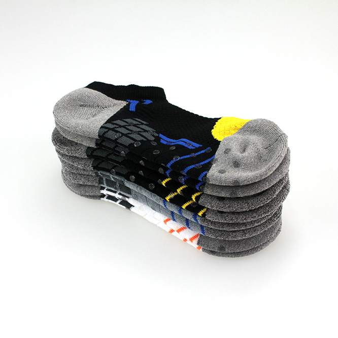 止滑。LYCRA編織加壓。護足，氣墊。竹炭紗。隱形運動襪 1464