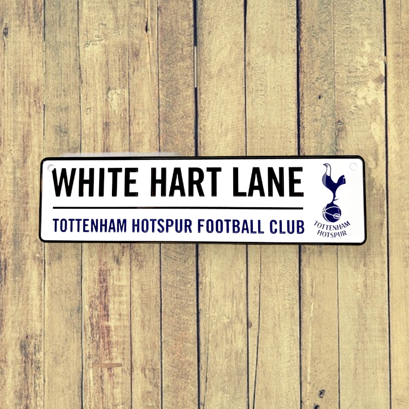 熱刺白鹿徑球場小路牌