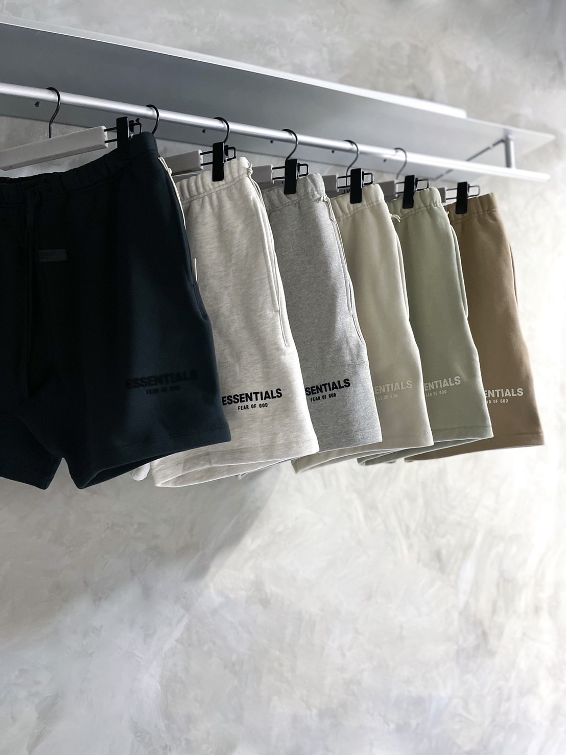 FOG Essentials 植絨字體Logo 抽繩 棉短褲