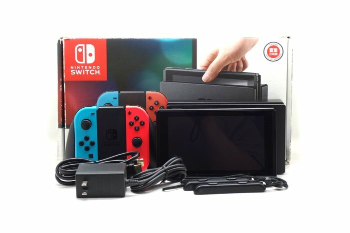 任天堂Nintendo Switch 1代紅藍色二手遊戲主機#72633