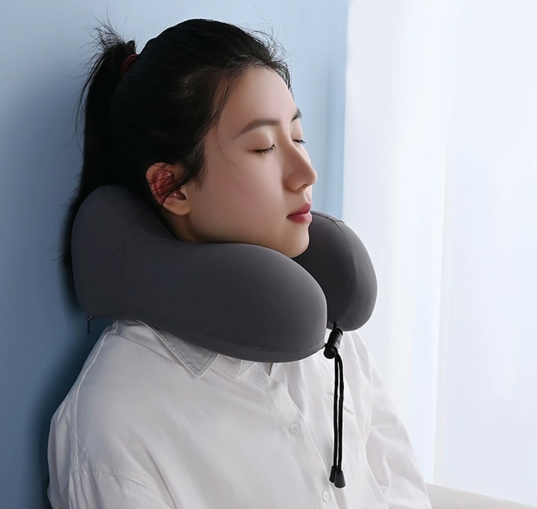 冰絲涼感護頸U型枕