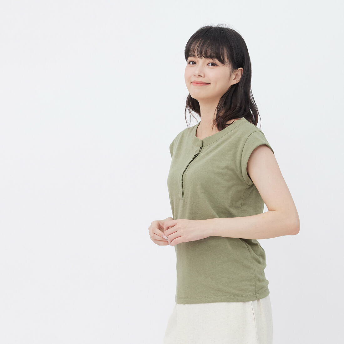 竹節棉半襟小蓋袖上衣/軍綠Project012