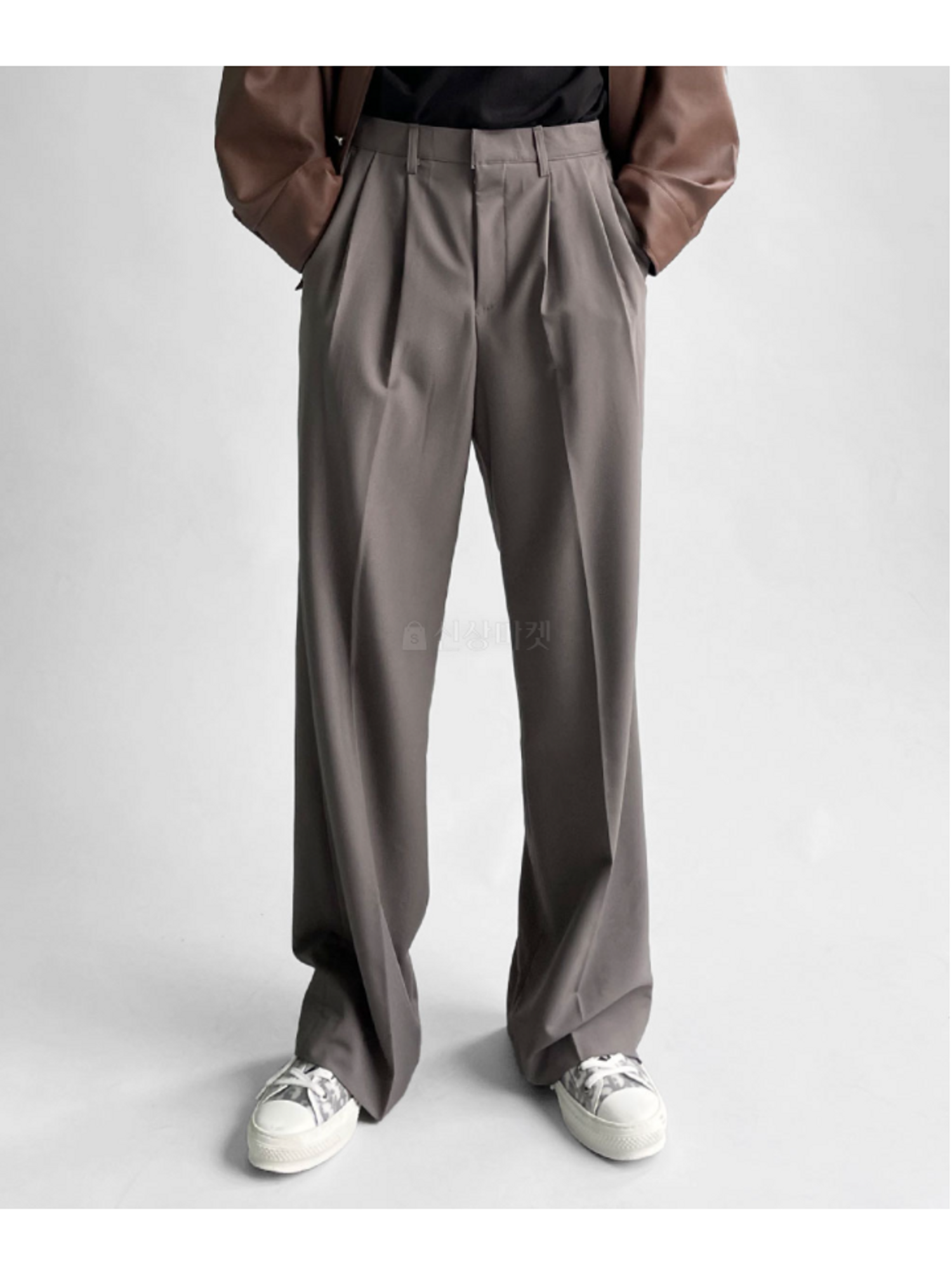 捏褶直筒寬鬆西裝褲