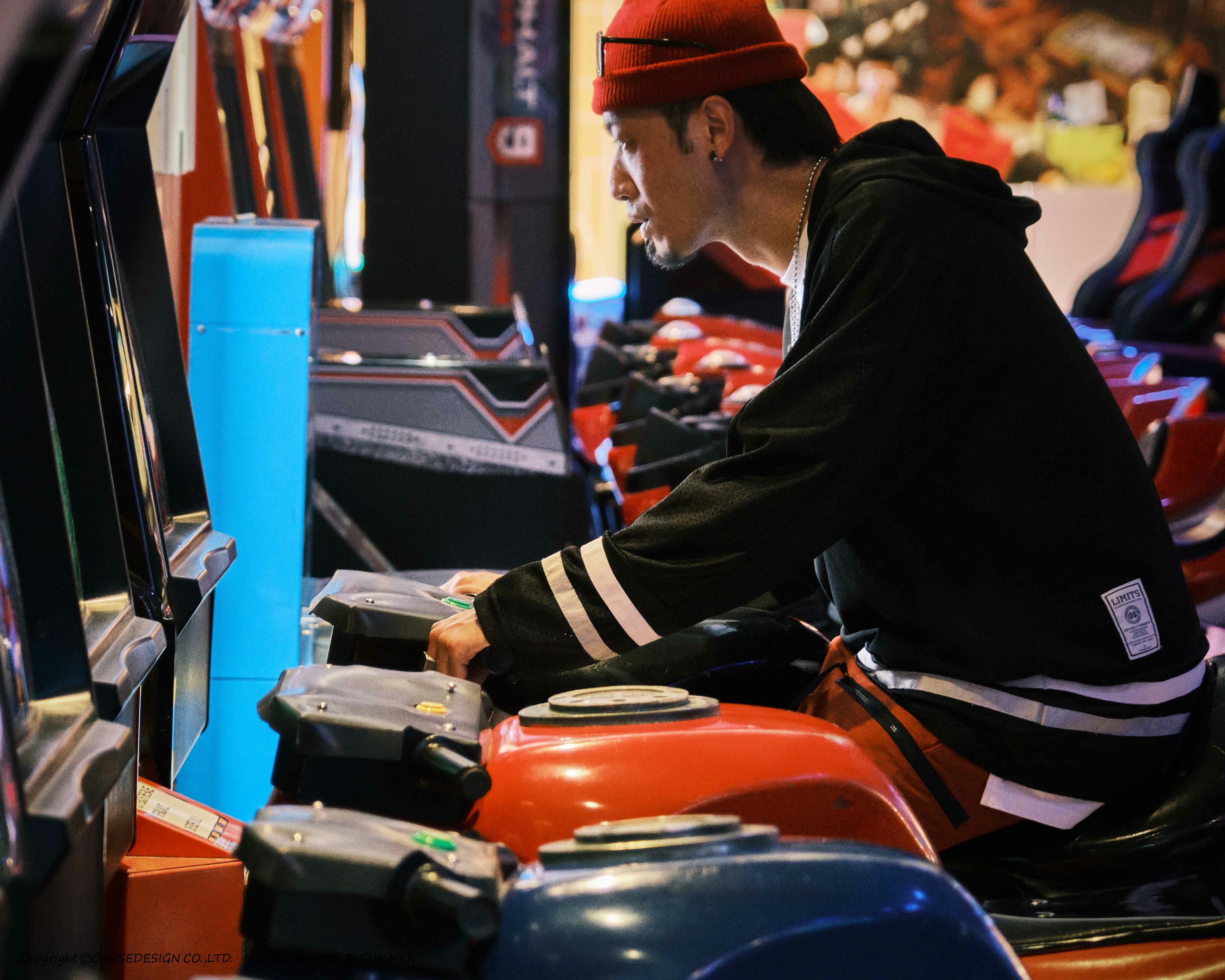 CHUSEDesign-2022-Spring-Summer-smiley-shorts-style