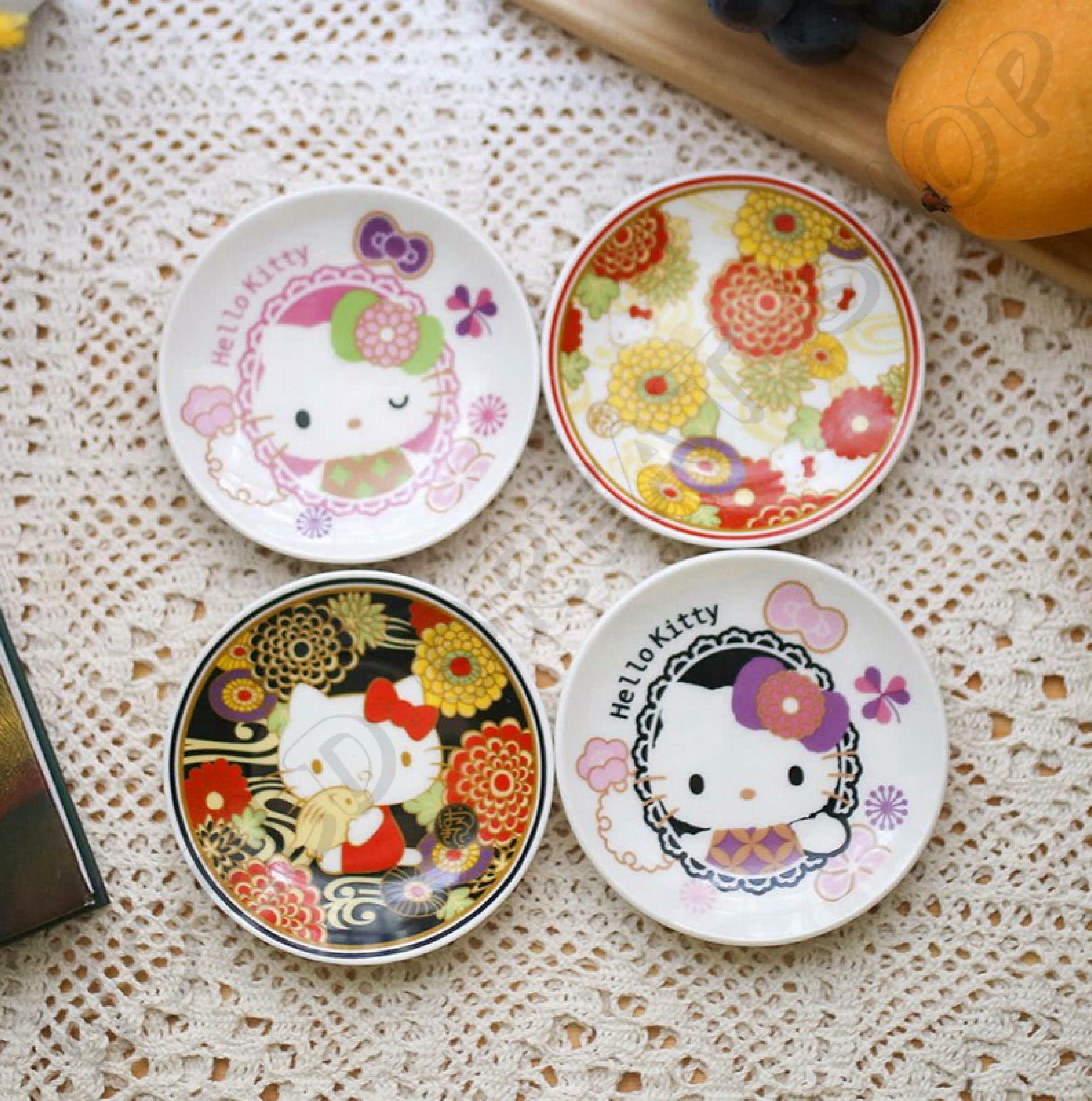 Hello Kitty陶瓷㸃心盤, 傢俬＆家居, 廚具和餐具, 餐具和餐具 - Carousell