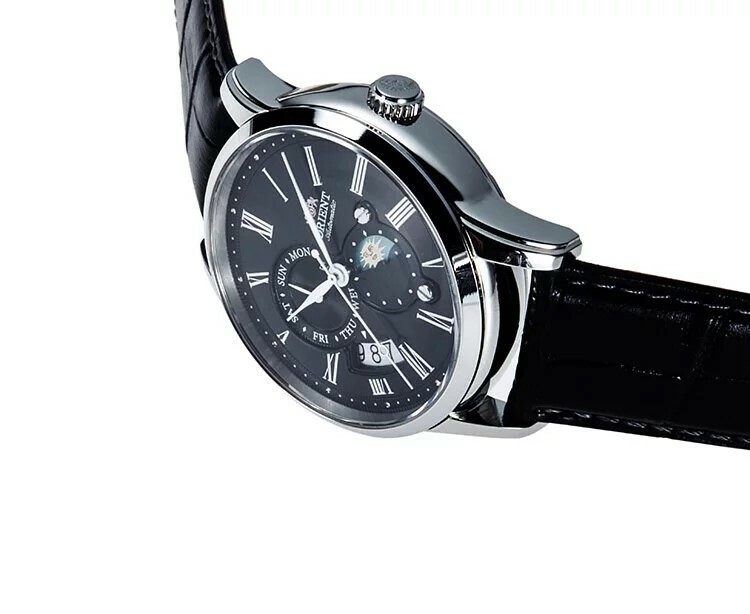 萬年鐘錶 - 東方錶  ORIENT   黑面月象機械皮革男錶  RA-AK0010B  錶徑 42.5mm