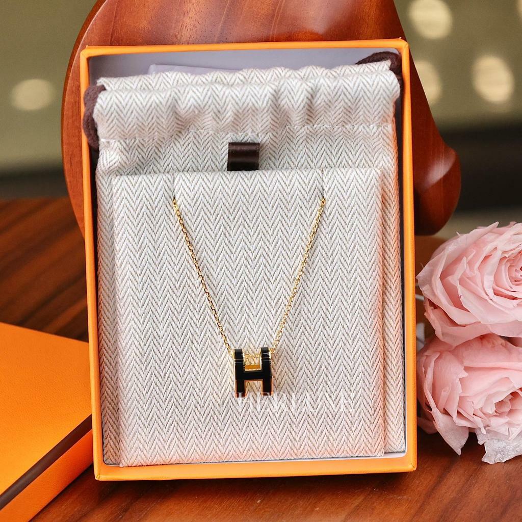 Pop H necklace 89 noir CC