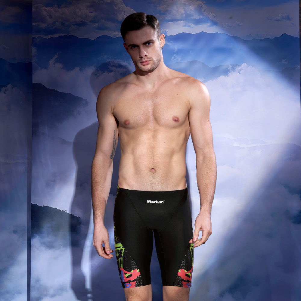 MAR-22141 大男競賽型泳褲 -  塗鴉