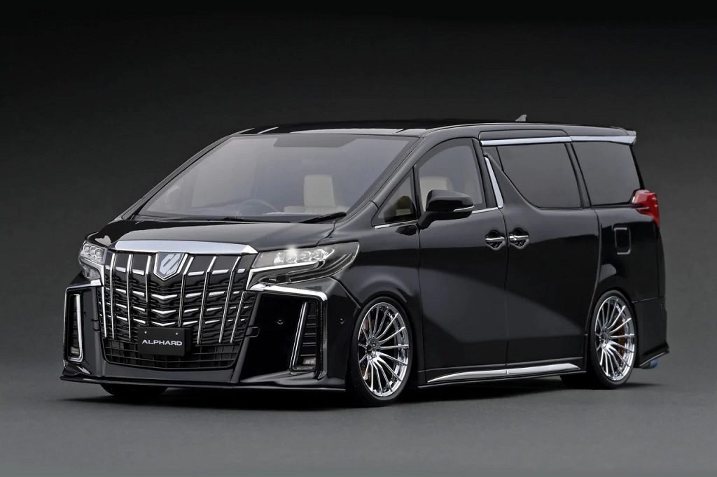 1/18 IG Toyota Alphard (H30W) Executive Lounge S Black (IG2430)
